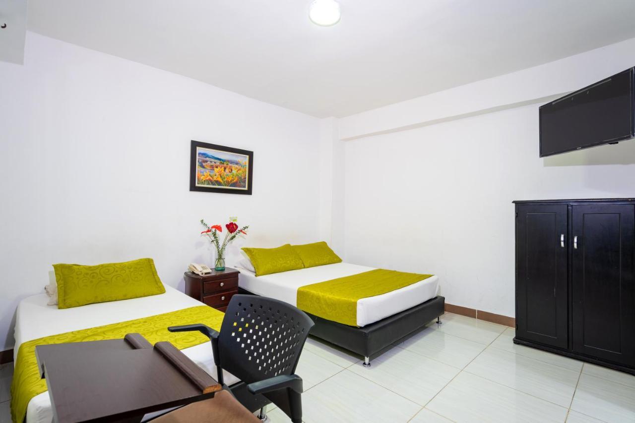 Hotel Ayenda 1234 Imperio 70 à Medellín Extérieur photo