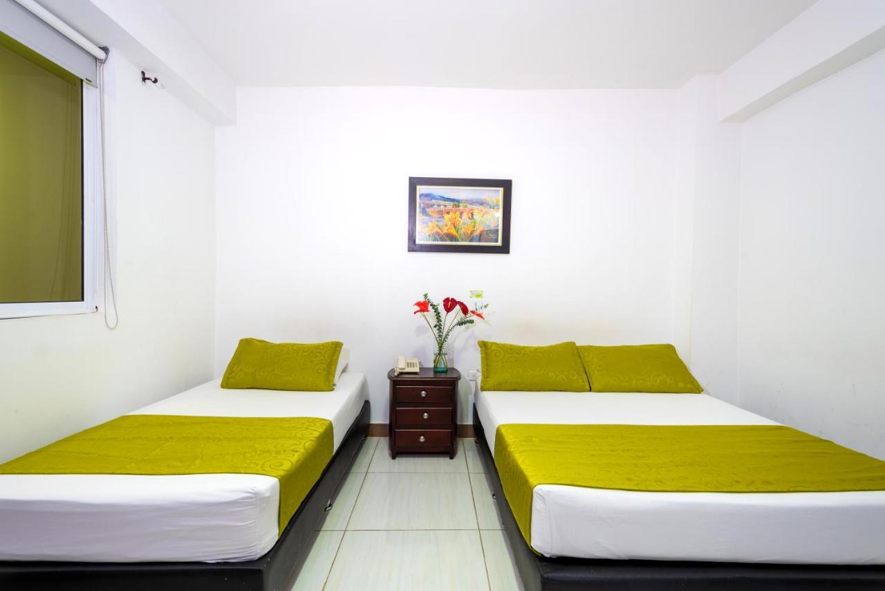 Hotel Ayenda 1234 Imperio 70 à Medellín Extérieur photo