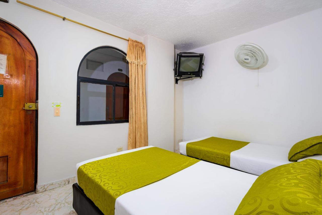 Hotel Ayenda 1234 Imperio 70 à Medellín Extérieur photo