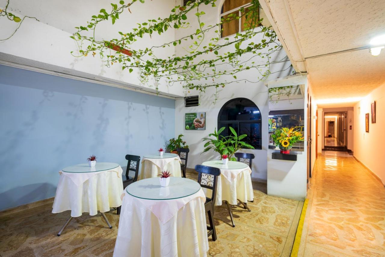 Hotel Ayenda 1234 Imperio 70 à Medellín Extérieur photo