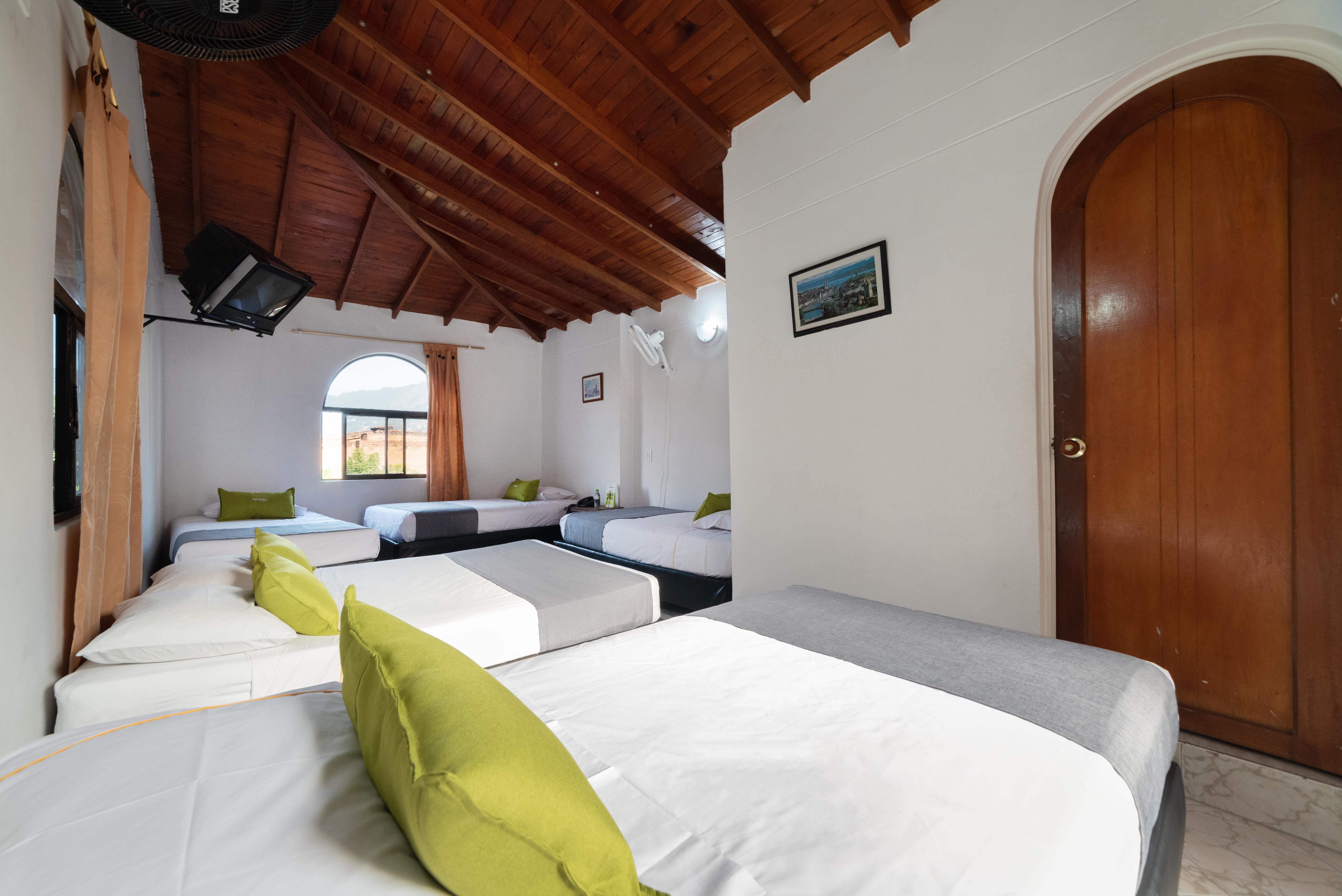 Hotel Ayenda 1234 Imperio 70 à Medellín Extérieur photo
