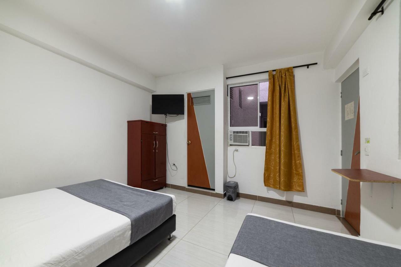 Hotel Ayenda 1234 Imperio 70 à Medellín Extérieur photo